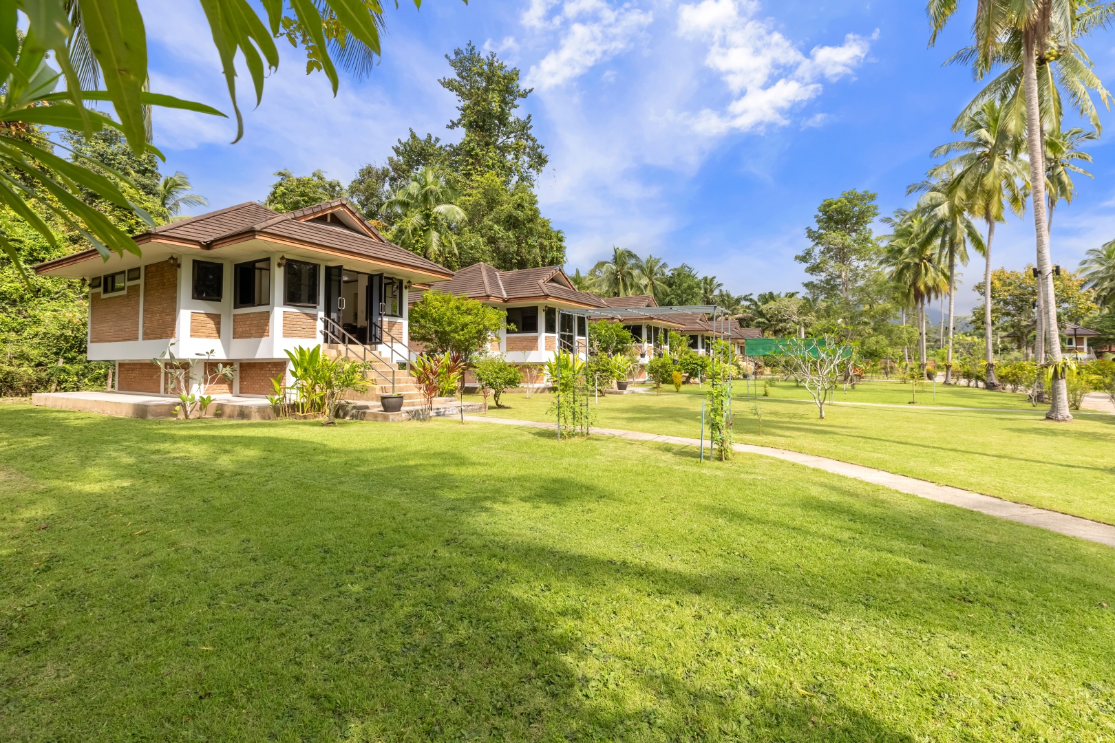 The One-Bedroom Villa 13